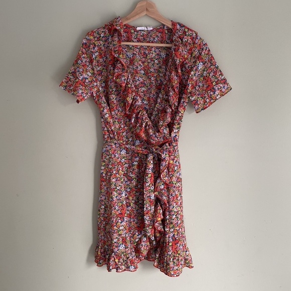 Floral Wrap-Around Dress - Picture 3 of 6